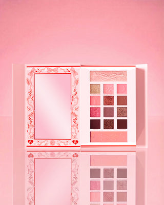 Het Cosy Chronicles Christmas Face & Eyeshadow Palette