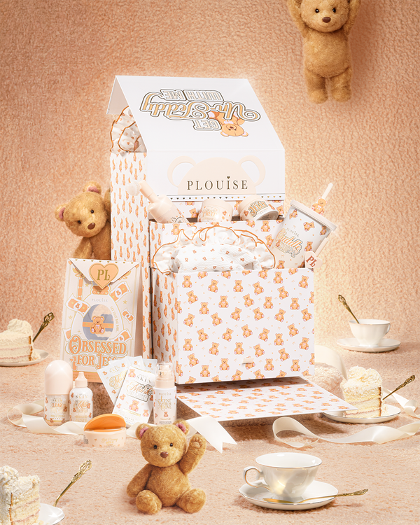 P.Louise Get Unteddy With Me Full PR Teddy Collection Coffret entouré de gâteaux et d'ours en peluche